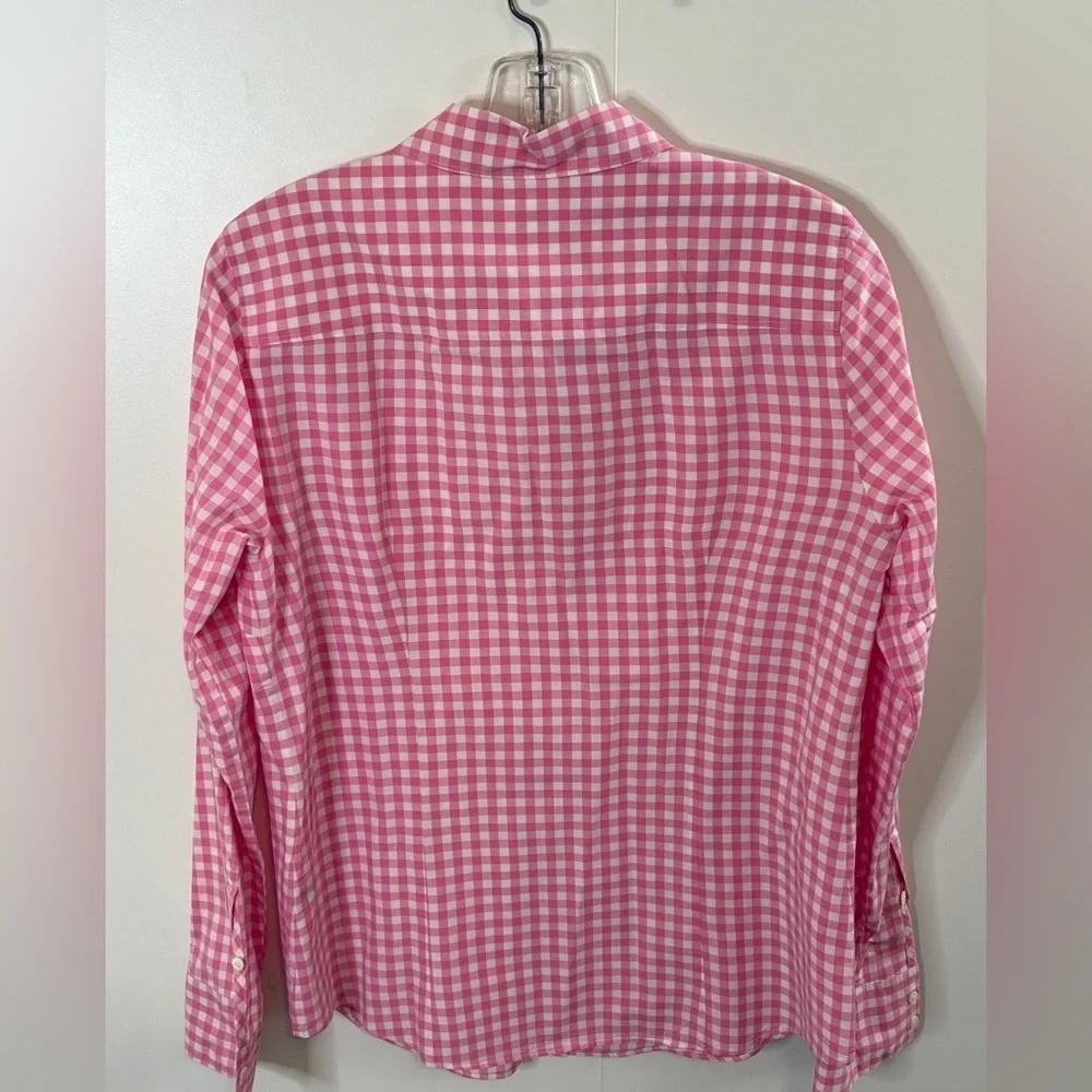 ๐J. Crew โThe Perfect Shirtโ Pink Checked Pintuck Fitted Button Down | 8 - Picture 3 of 4